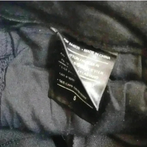 Fashion nova  Black jeans 👖 - Picture 11 of 11